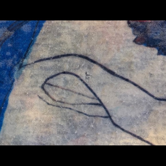 Beautiful tshirt. No brand/sizing info. - Picture 5 of 5